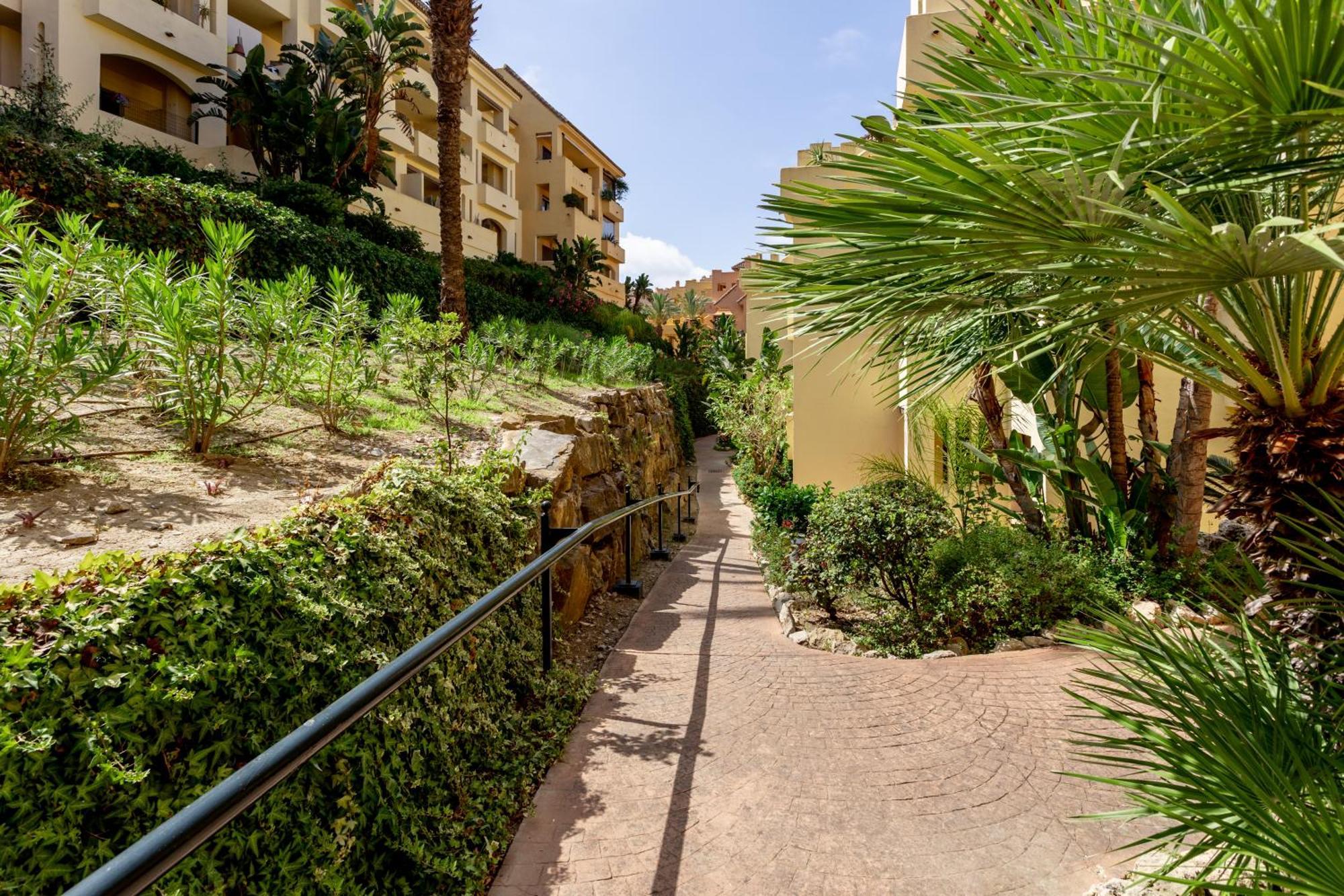 Duquesa Village Property Manilva Exterior photo